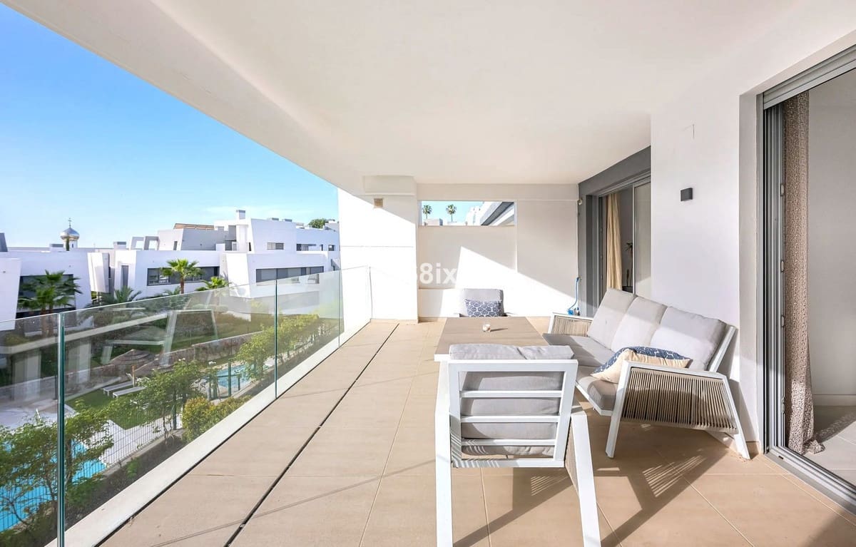 2 bedroom Apartment for sale in New Golden Mile with pool garage - € 487,000 (Ref: 9479753)