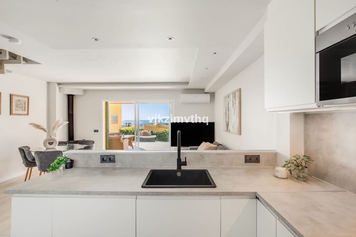 3 soveværelse Semi-Rækkehus til salg i Benalmadena - € 490.000 (Ref: 9479759)