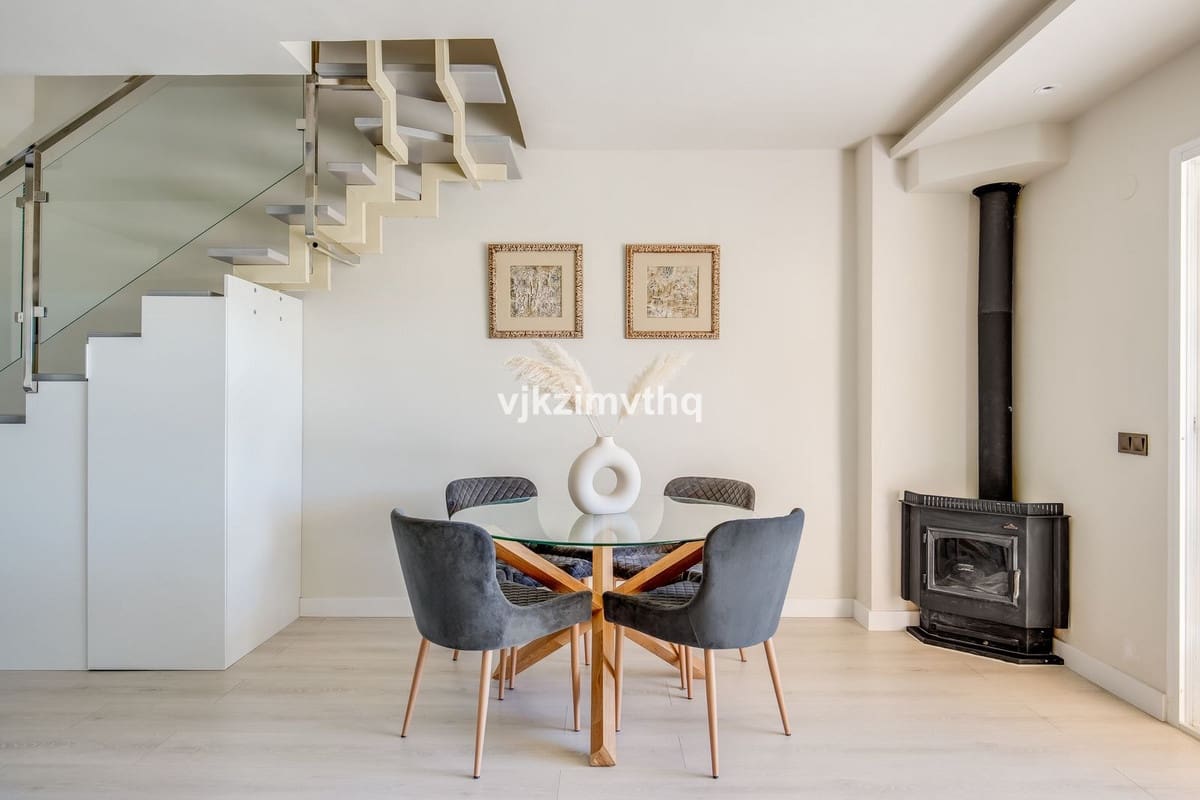 3 soveværelse Semi-Rækkehus til salg i Benalmadena - € 490.000 (Ref: 9479759)