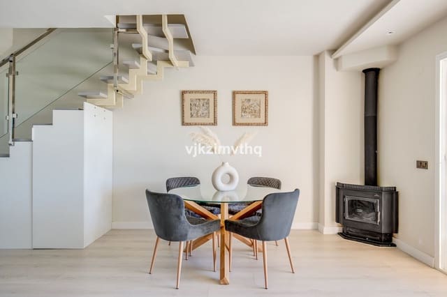 3 soveværelse Semi-Rækkehus til salg i Montealto - Monterrey, Benalmádena - € 490.000 (Ref: 9479759)