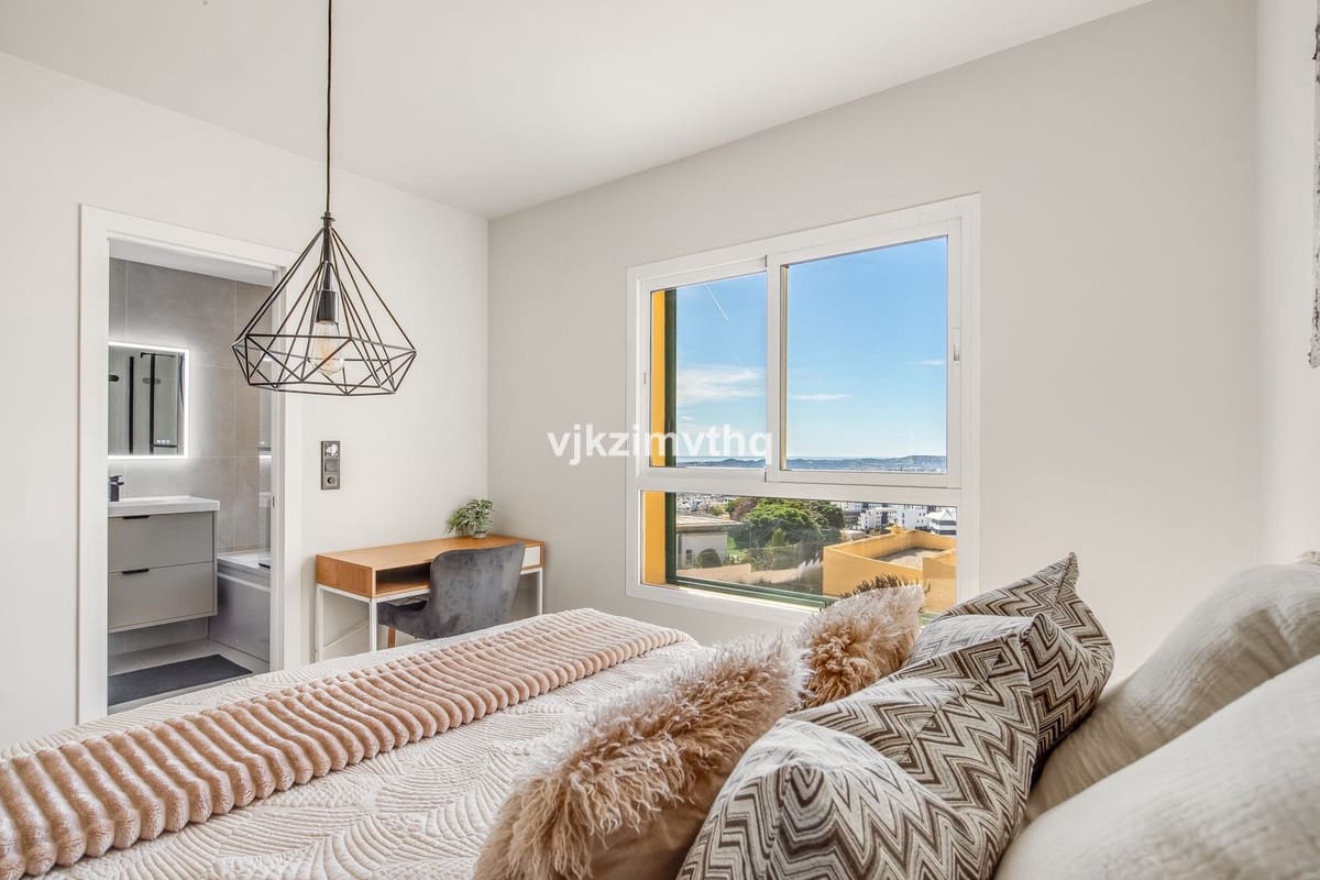 3 soveværelse Semi-Rækkehus til salg i Benalmadena - € 490.000 (Ref: 9479759)