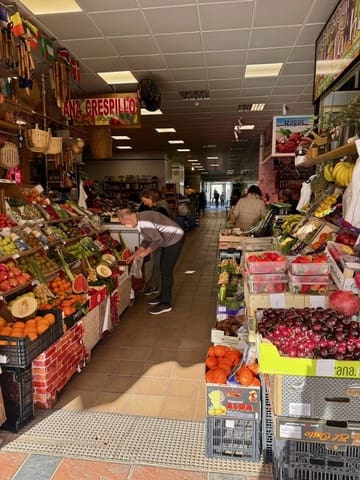 2 bedroom Apartment for sale in Centro ciudad, Fuengirola with pool garage - € 495,000 (Ref: 9479769)