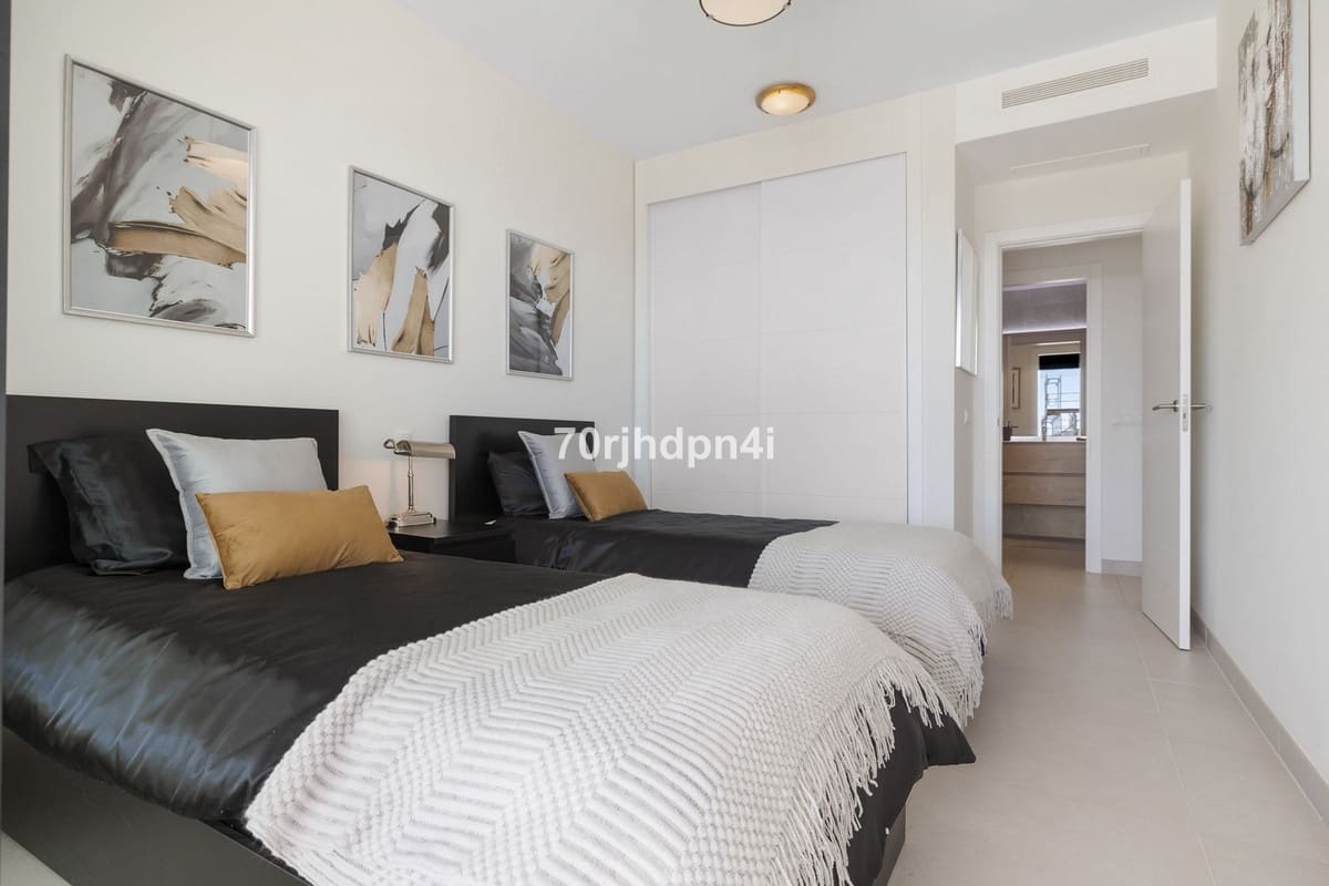 2 sypialnia Apartament na sprzedaż w Estepona z basenem garażem - 495 000 € (Ref: 9479770)