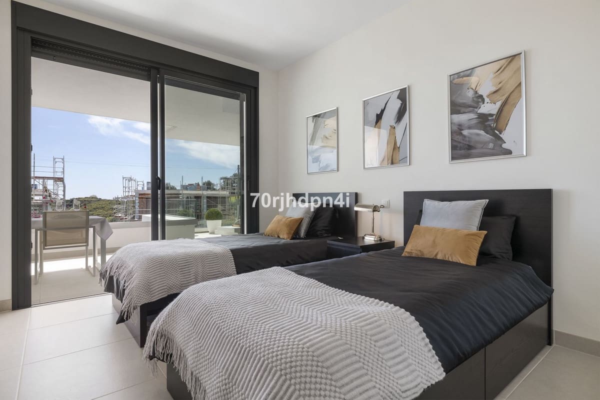 2 sypialnia Apartament na sprzedaż w Estepona z basenem garażem - 495 000 € (Ref: 9479770)