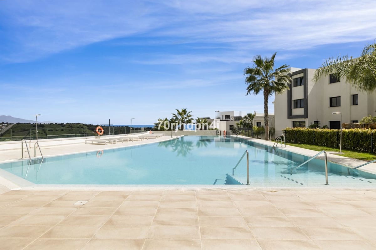 2 sypialnia Apartament na sprzedaż w Estepona z basenem garażem - 495 000 € (Ref: 9479770)