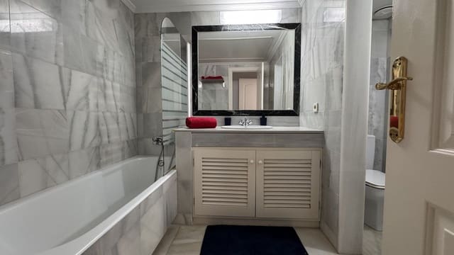 2 soveværelse Penthouse til salg i Atalaya-Isdabe, Estepona med swimmingpool - € 495.000 (Ref: 9479774)