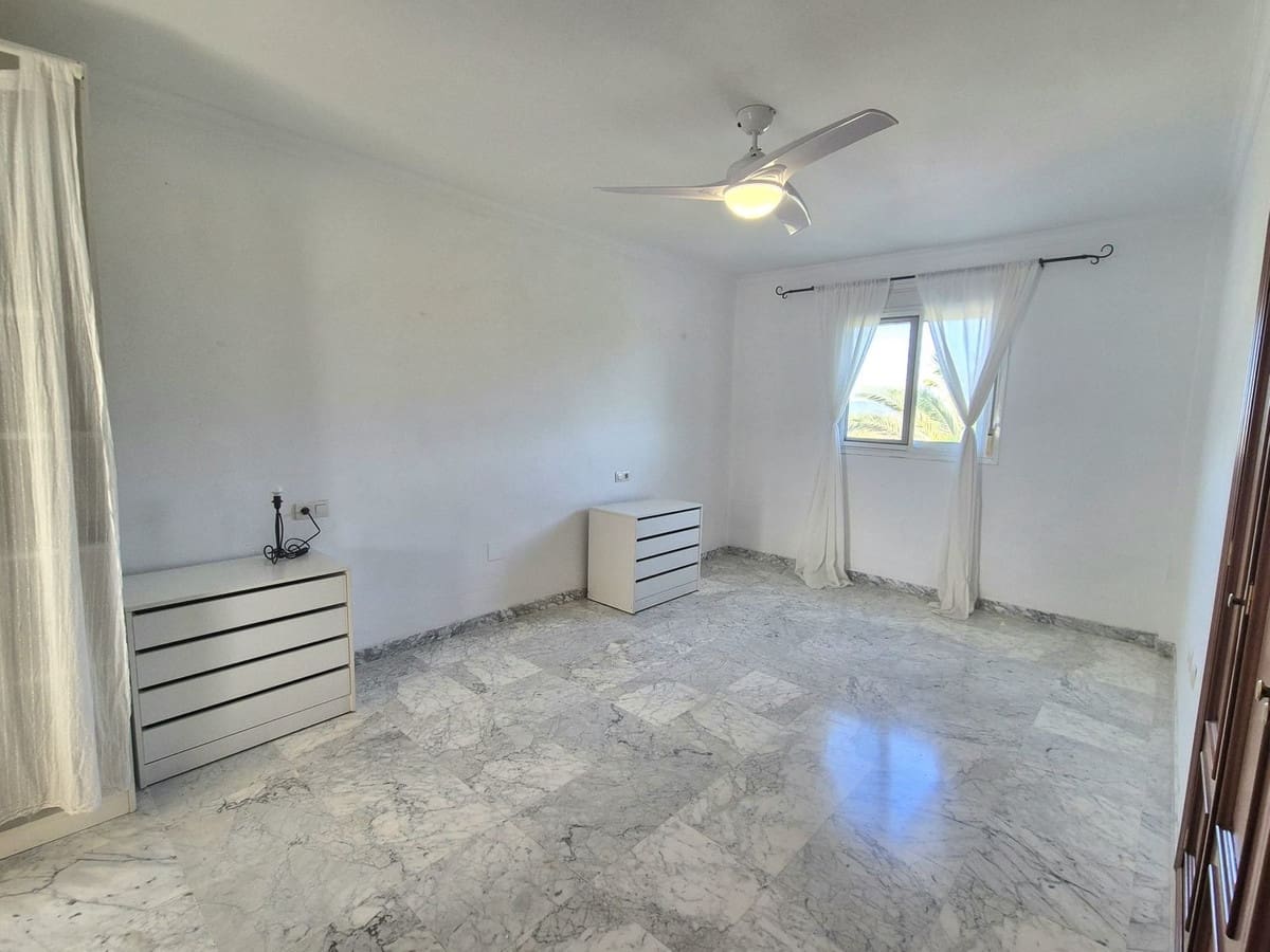 3 bedroom Semi-detached Villa for sale in Alhaurin Golf with pool - € 495,000 (Ref: 9479776)