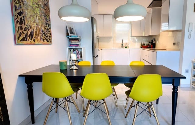 3 bedroom Apartment for sale in Cancelada, Estepona with pool - € 499,000 (Ref: 9479786)