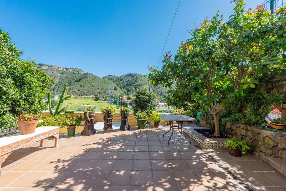 Apartamento de 3 habitaciones en Benahavís en venta - 499.000 € (Ref: 9479787)