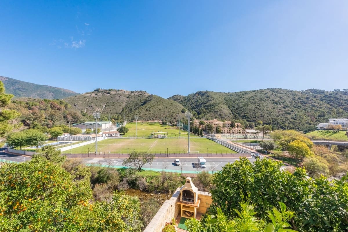 Apartamento de 3 habitaciones en Benahavís en venta - 499.000 € (Ref: 9479787)