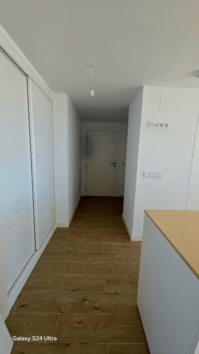 Apartamento de 3 habitaciones en Estepona en venta con piscina - 499.000 € (Ref: 9479789)