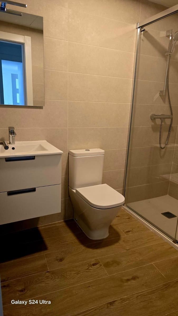 Apartamento de 3 habitaciones en Estepona en venta con piscina - 499.000 € (Ref: 9479789)