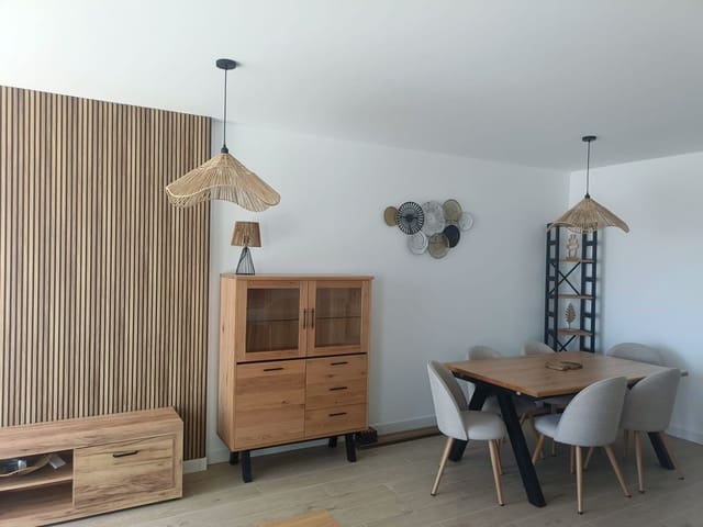 Apartamento de 3 habitaciones en Centro, Estepona en venta con piscina - 499.000 € (Ref: 9479789)