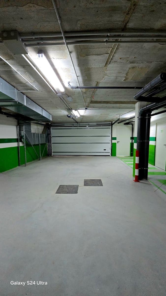 Apartamento de 3 habitaciones en Estepona en venta con piscina - 499.000 € (Ref: 9479789)