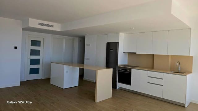Apartamento de 3 habitaciones en Centro, Estepona en venta con piscina - 499.000 € (Ref: 9479789)