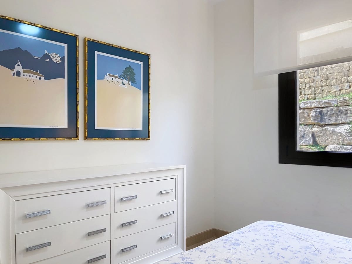 3 Zimmer Apartment zu verkaufen in Estepona mit Pool - 499.000 € (Ref: 9479790)