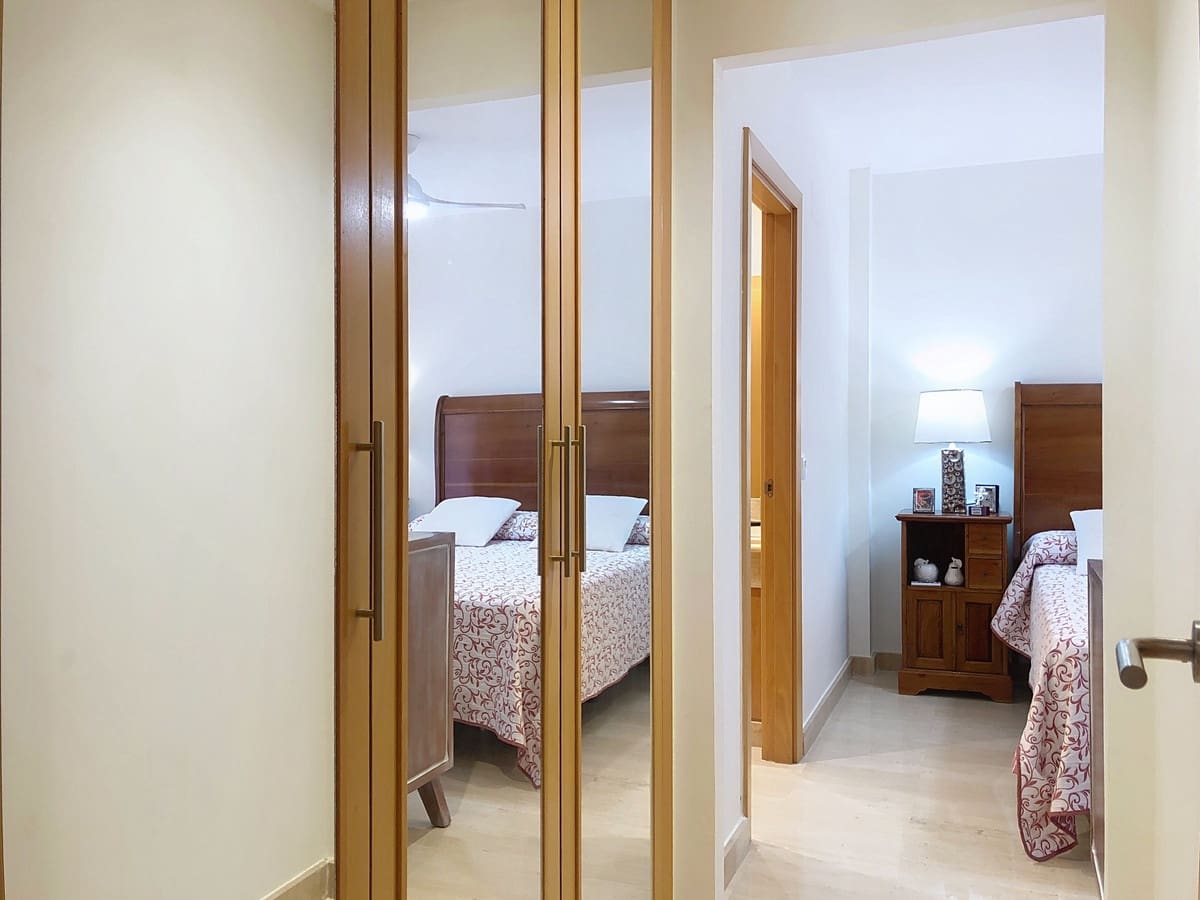 3 Zimmer Apartment zu verkaufen in Estepona mit Pool - 499.000 € (Ref: 9479790)