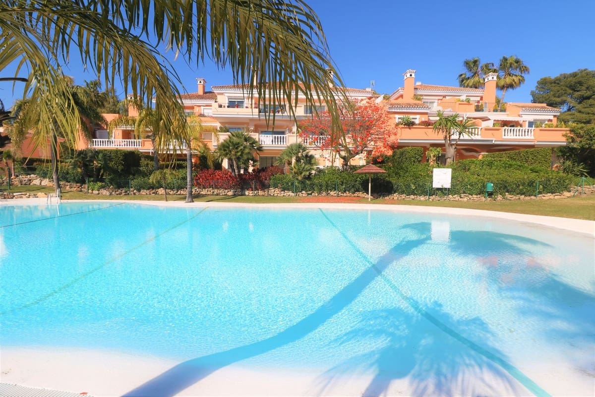 2 bedroom Apartment for sale in Cancelada with pool - € 499,000 (Ref: 9479791)