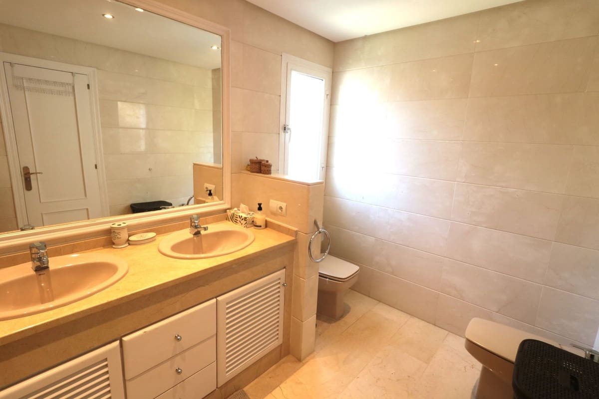 2 bedroom Apartment for sale in Cancelada with pool - € 499,000 (Ref: 9479791)