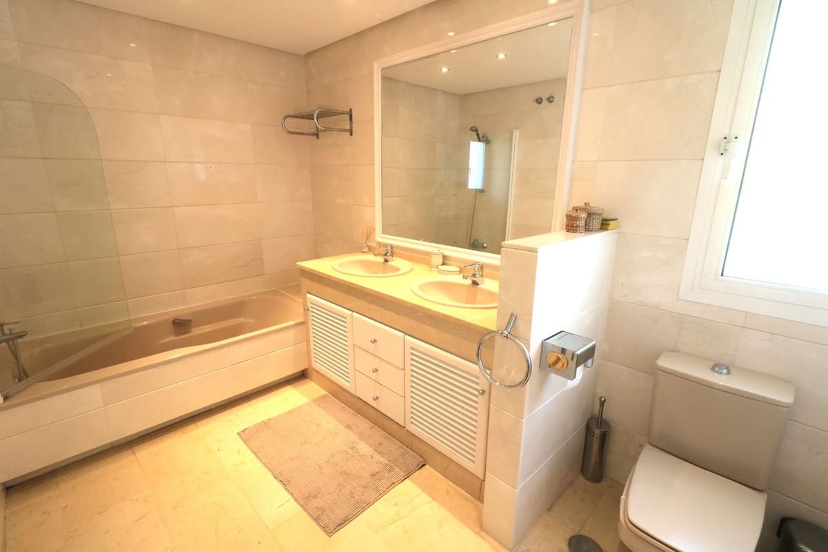 2 bedroom Apartment for sale in Cancelada with pool - € 499,000 (Ref: 9479791)