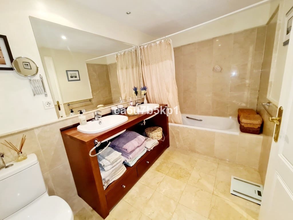 2 bedroom Penthouse for sale in Atalaya-Isdabe with pool - € 499,000 (Ref: 9479795)