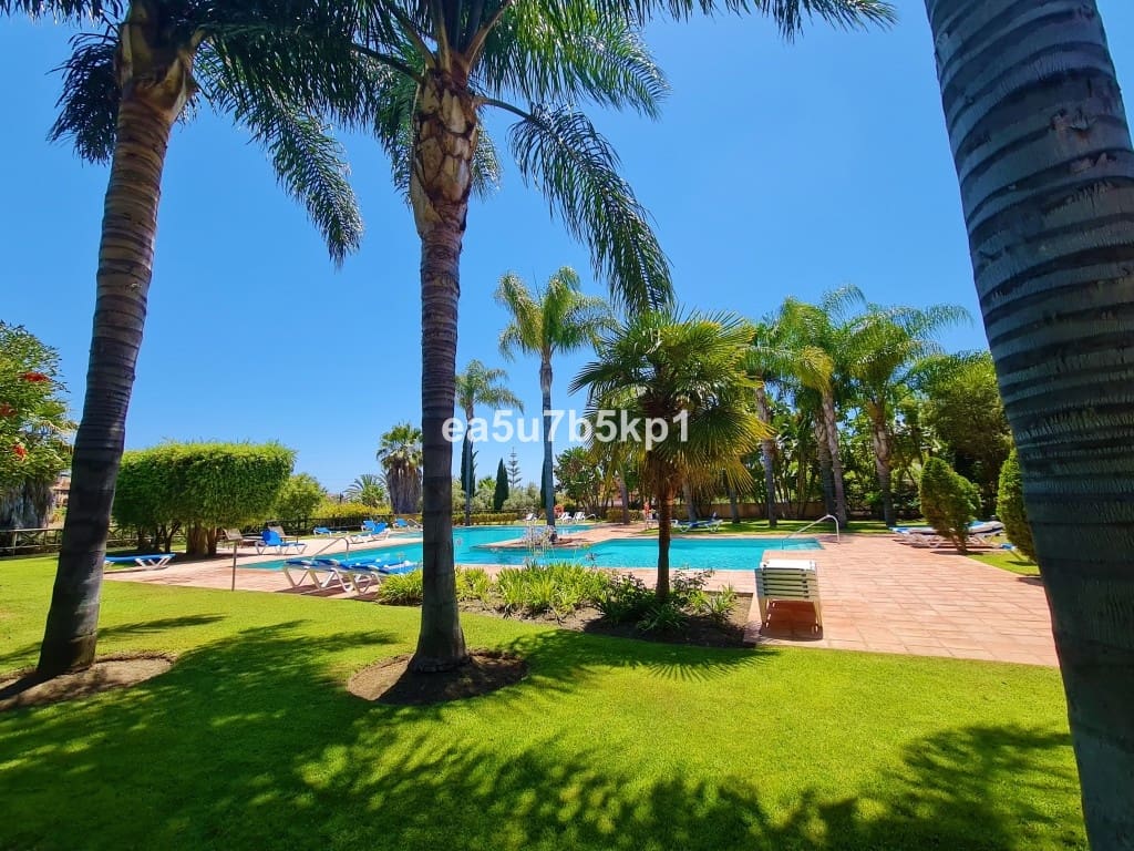 2 bedroom Penthouse for sale in Atalaya-Isdabe with pool - € 499,000 (Ref: 9479795)