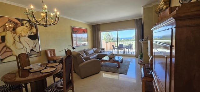 2 bedroom Penthouse for sale in Centro, Estepona - € 499,000 (Ref: 9479796)