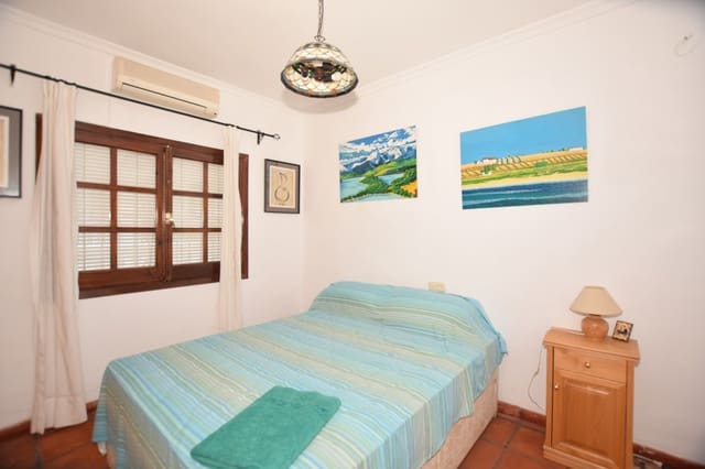 3 soveværelse Byhus til salg i San Pedro de Alcántara Pueblo, Marbella - € 500.000 (Ref: 9479806)