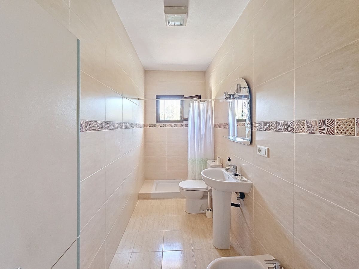 3 makuuhuone Maalaistalo myytävänä paikassa El Padron - 505 000 € (Ref: 9479810)