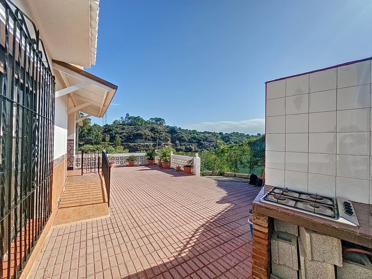 3 makuuhuone Maalaistalo myytävänä paikassa El Padron - 505 000 € (Ref: 9479810)