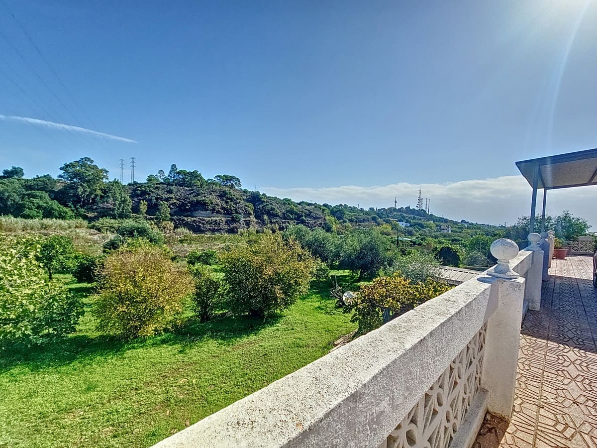 3 makuuhuone Maalaistalo myytävänä paikassa El Padron - 505 000 € (Ref: 9479810)