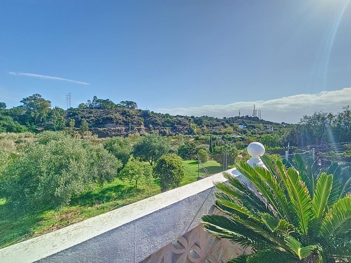 3 makuuhuone Maalaistalo myytävänä paikassa El Padron - 505 000 € (Ref: 9479810)