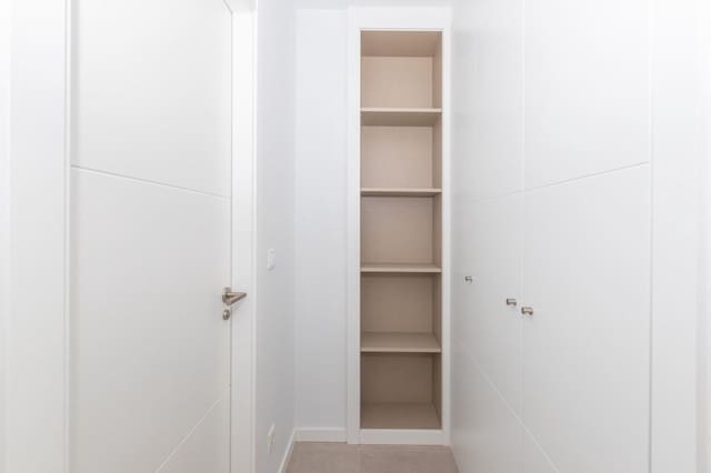 2 soveværelse Penthouse til salg i Centro, Estepona med swimmingpool garage - € 510.000 (Ref: 9479813)