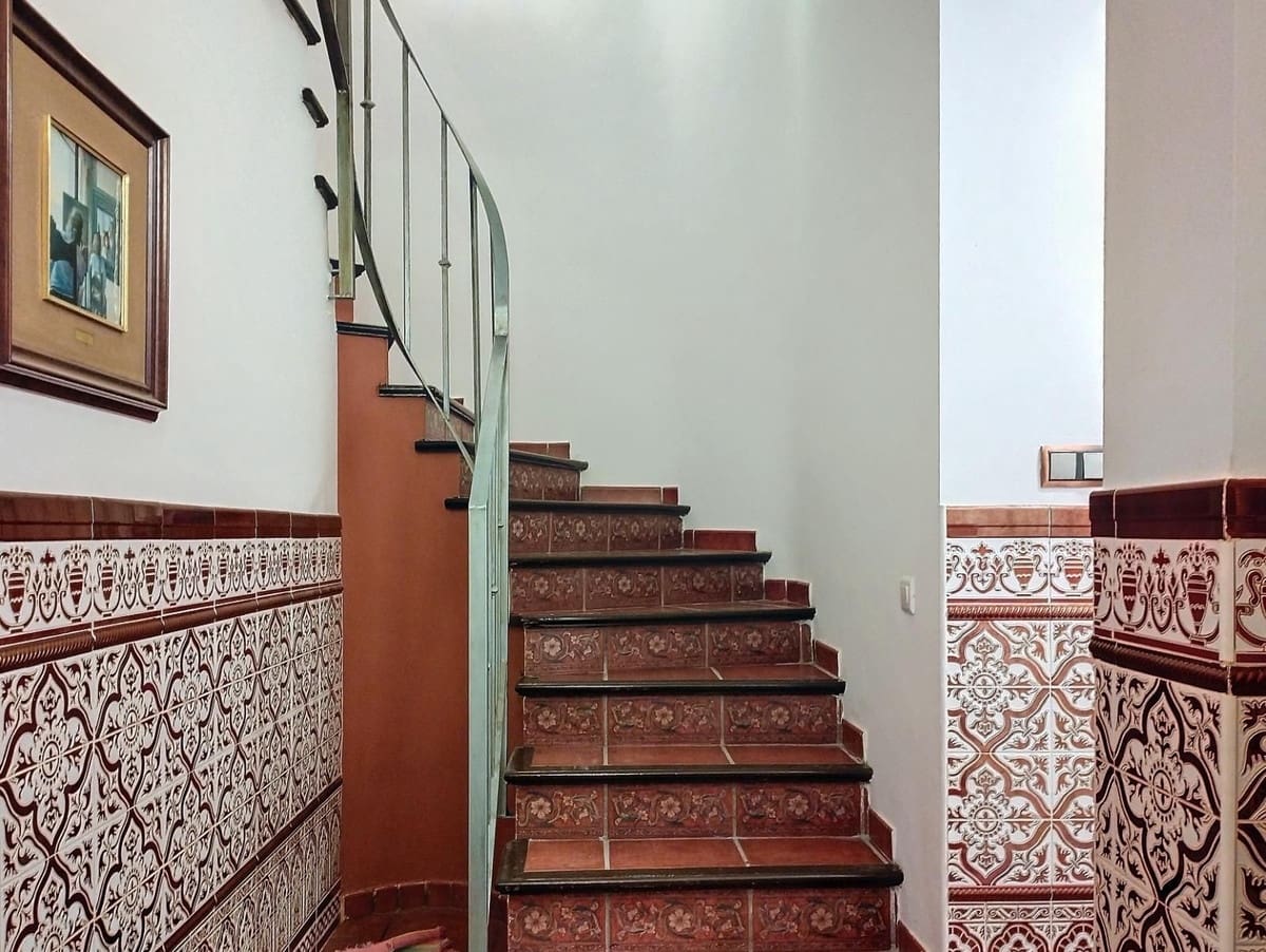 4 soverom Hus til salgs i Las Lagunas de Mijas med svømmebasseng garasje - € 510 000 (Ref: 9479814)