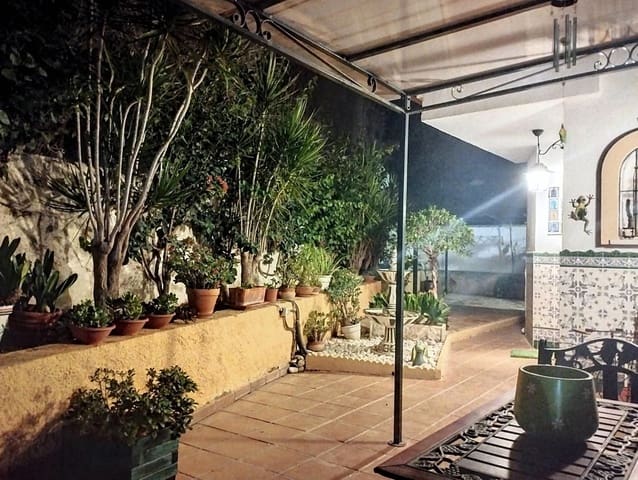 4 soverom Hus til salgs i Las Flores, Mijas med svømmebasseng garasje - € 510 000 (Ref: 9479814)