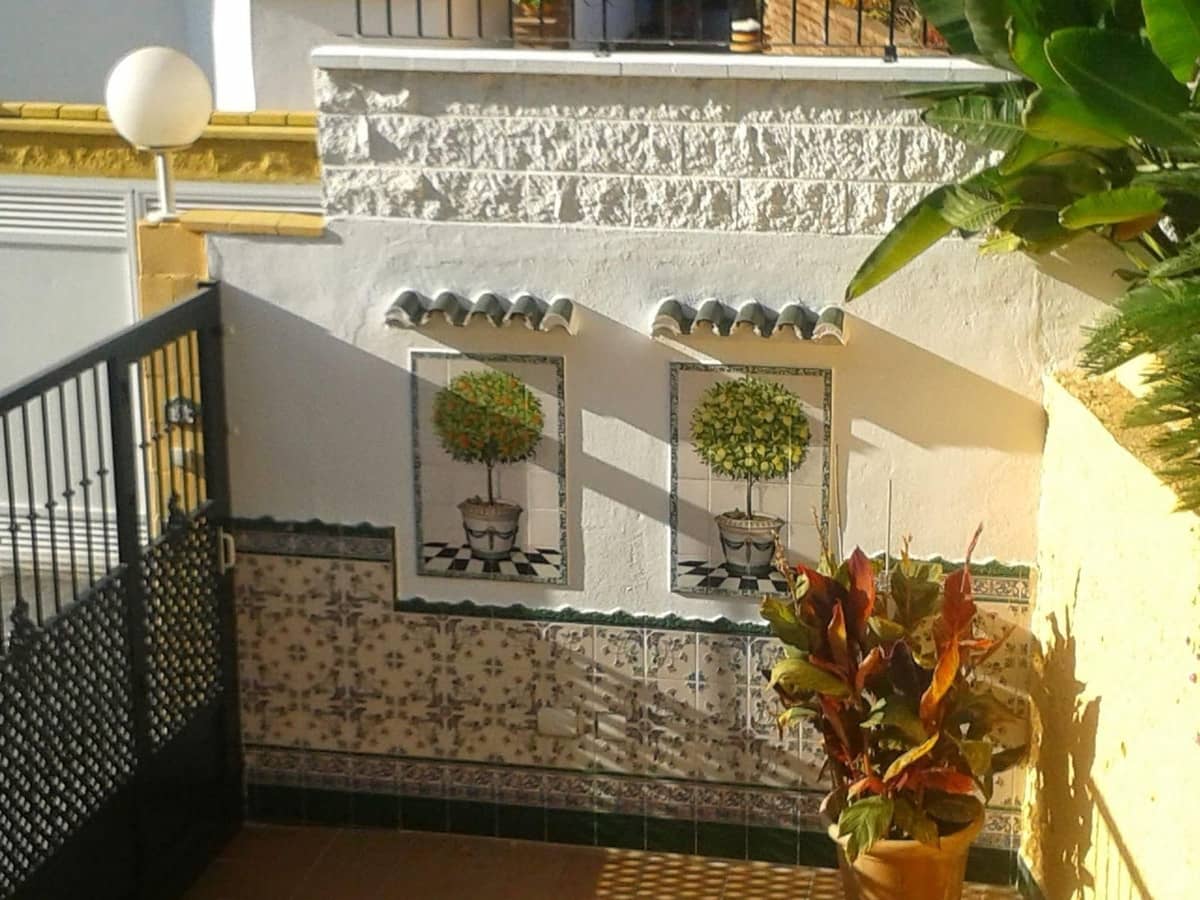 4 soverom Hus til salgs i Las Lagunas de Mijas med svømmebasseng garasje - € 510 000 (Ref: 9479814)