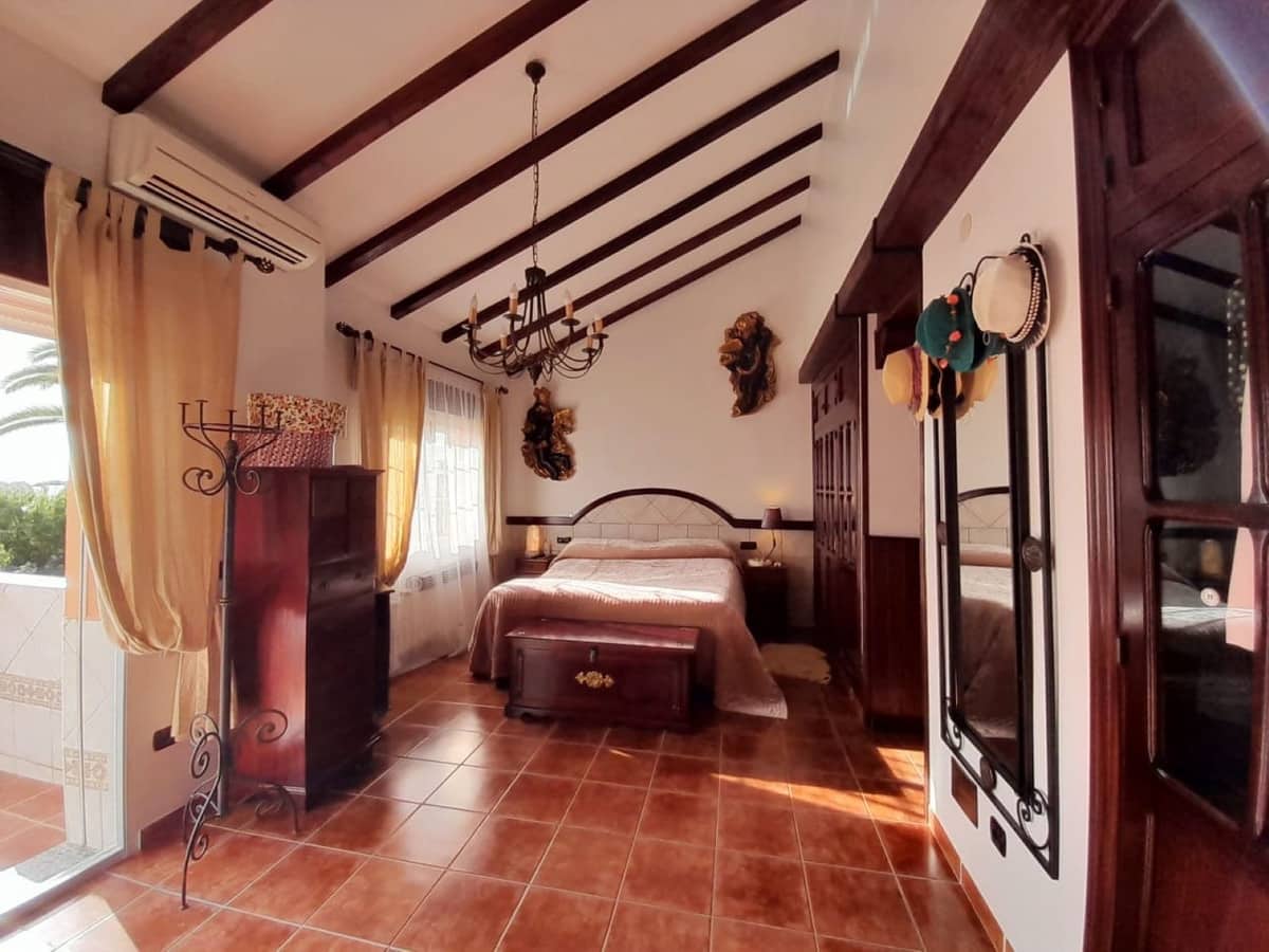 3 soverom Hus til salgs i Las Lagunas de Mijas med garasje - € 520 000 (Ref: 9479821)