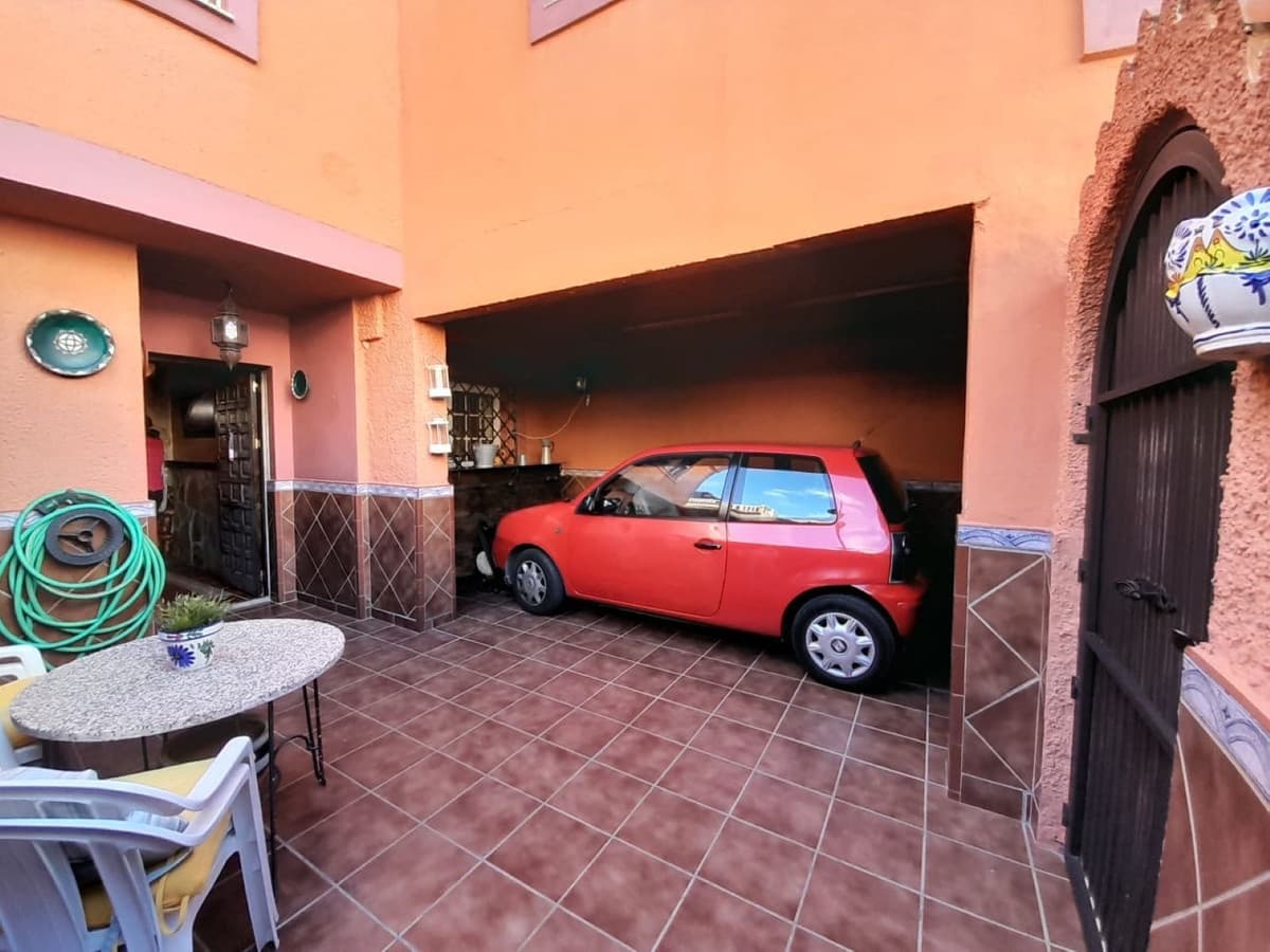 3 soverom Hus til salgs i Las Lagunas de Mijas med garasje - € 520 000 (Ref: 9479821)