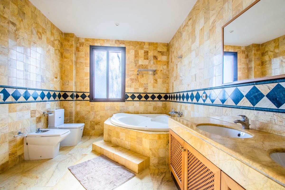 2 bedroom Penthouse for sale in Cancelada with pool - € 525,000 (Ref: 9479829)