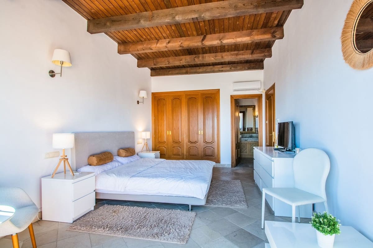 2 bedroom Penthouse for sale in Cancelada with pool - € 525,000 (Ref: 9479829)