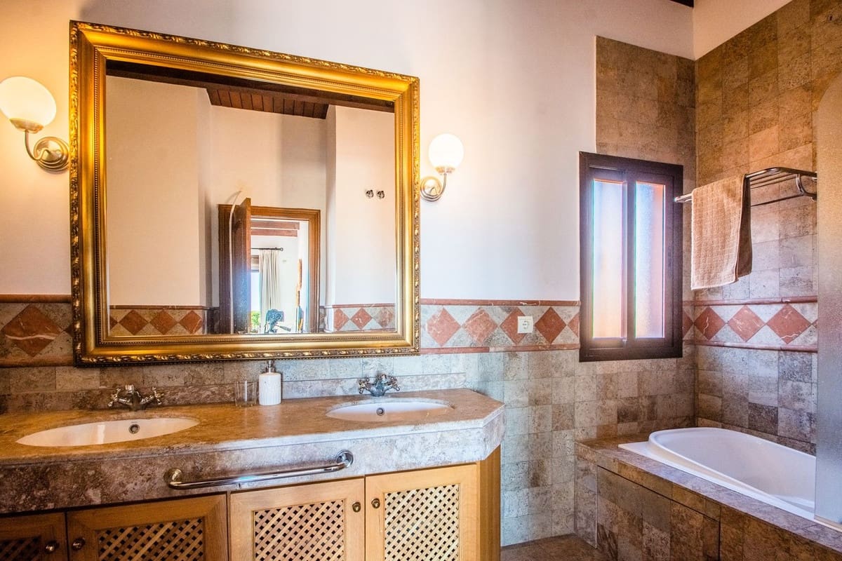 2 bedroom Penthouse for sale in Cancelada with pool - € 525,000 (Ref: 9479829)