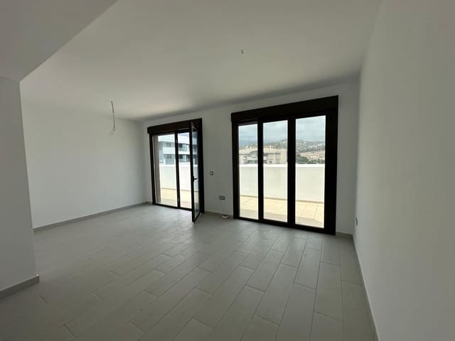 3 quarto Penthouse para venda em Centro, Estepona com piscina - 525 000 € (Ref: 9479830)