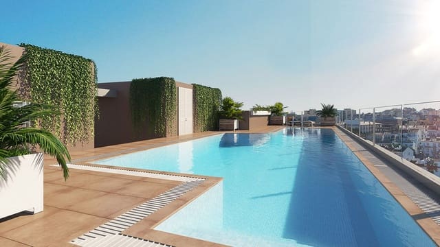 3 quarto Penthouse para venda em Centro, Estepona com piscina - 525 000 € (Ref: 9479830)