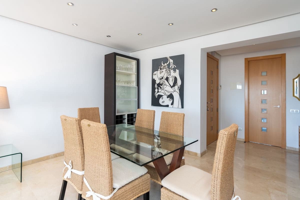 3 soveværelse Penthouse til salg i La Cala Golf med swimmingpool garage - € 525.000 (Ref: 9479831)