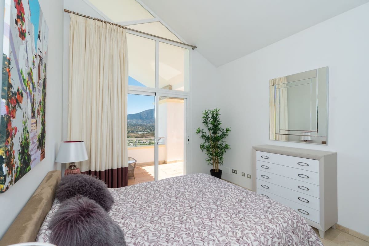 3 soveværelse Penthouse til salg i La Cala Golf med swimmingpool garage - € 525.000 (Ref: 9479831)