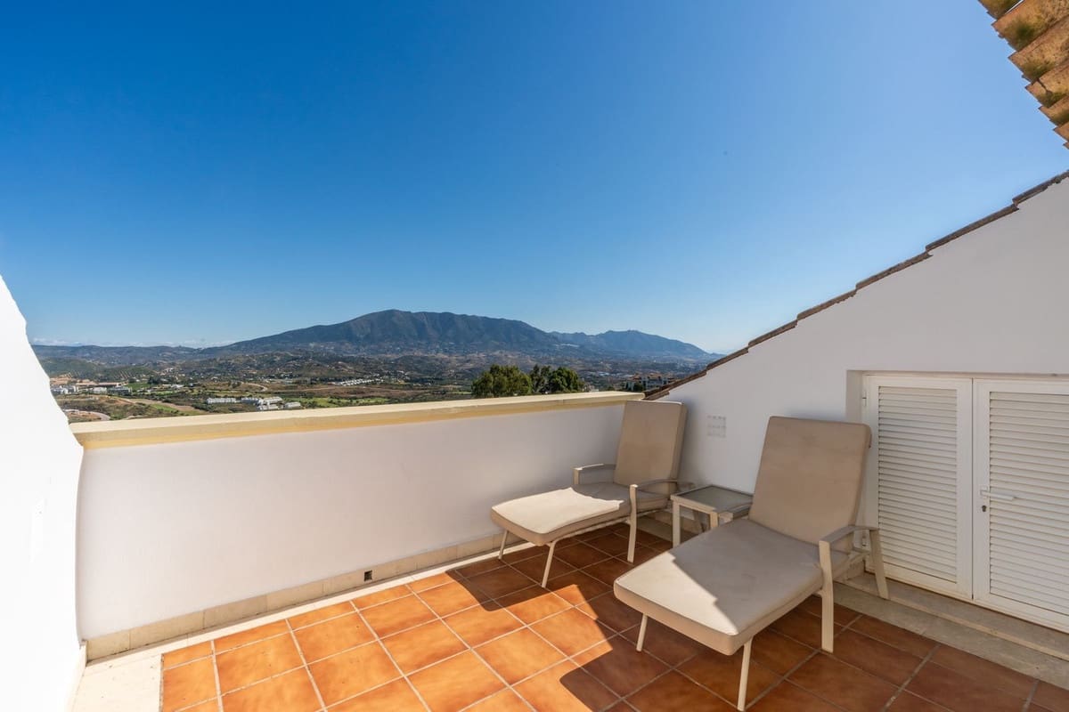 3 soveværelse Penthouse til salg i La Cala Golf med swimmingpool garage - € 525.000 (Ref: 9479831)