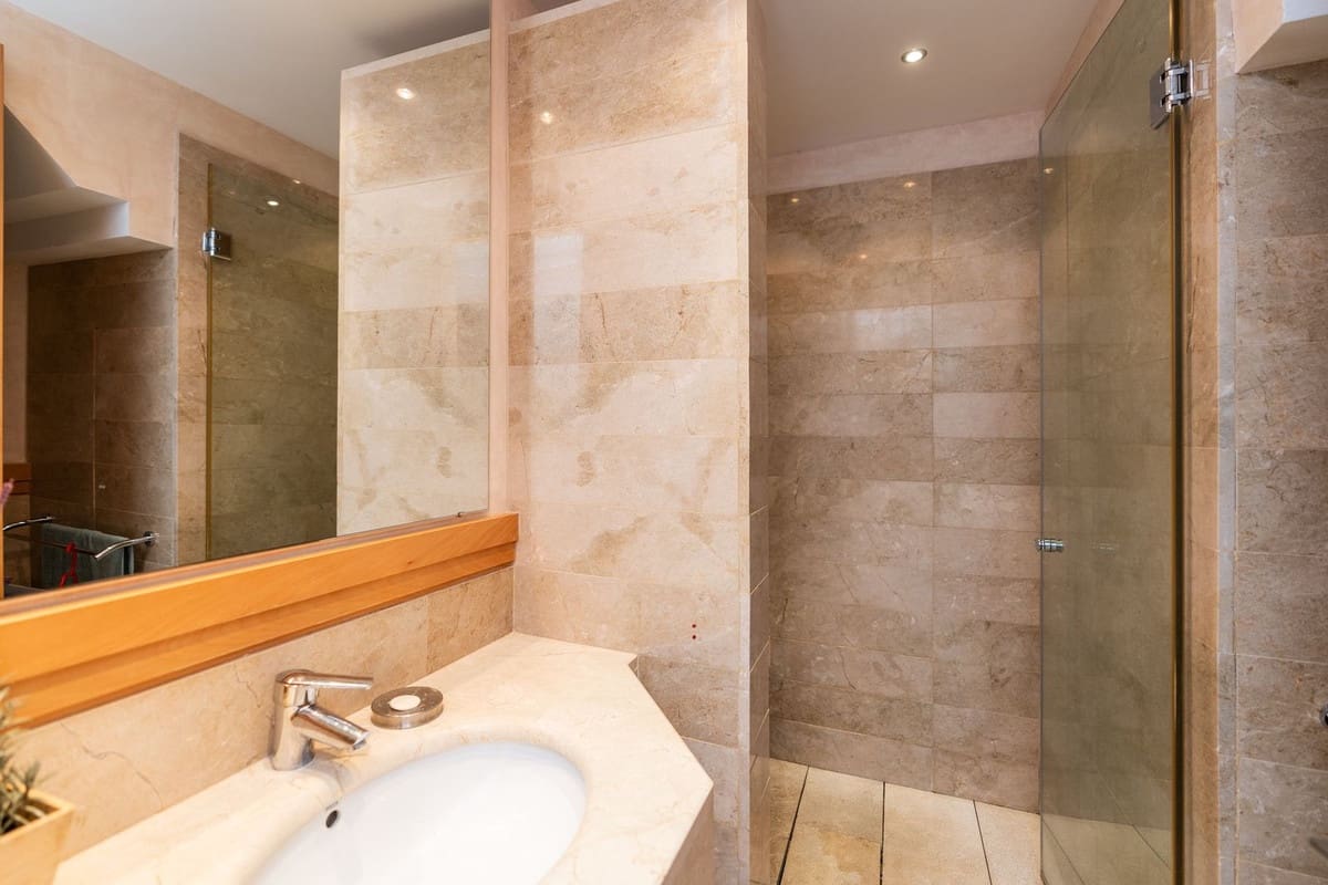 3 soveværelse Penthouse til salg i La Cala Golf med swimmingpool garage - € 525.000 (Ref: 9479831)