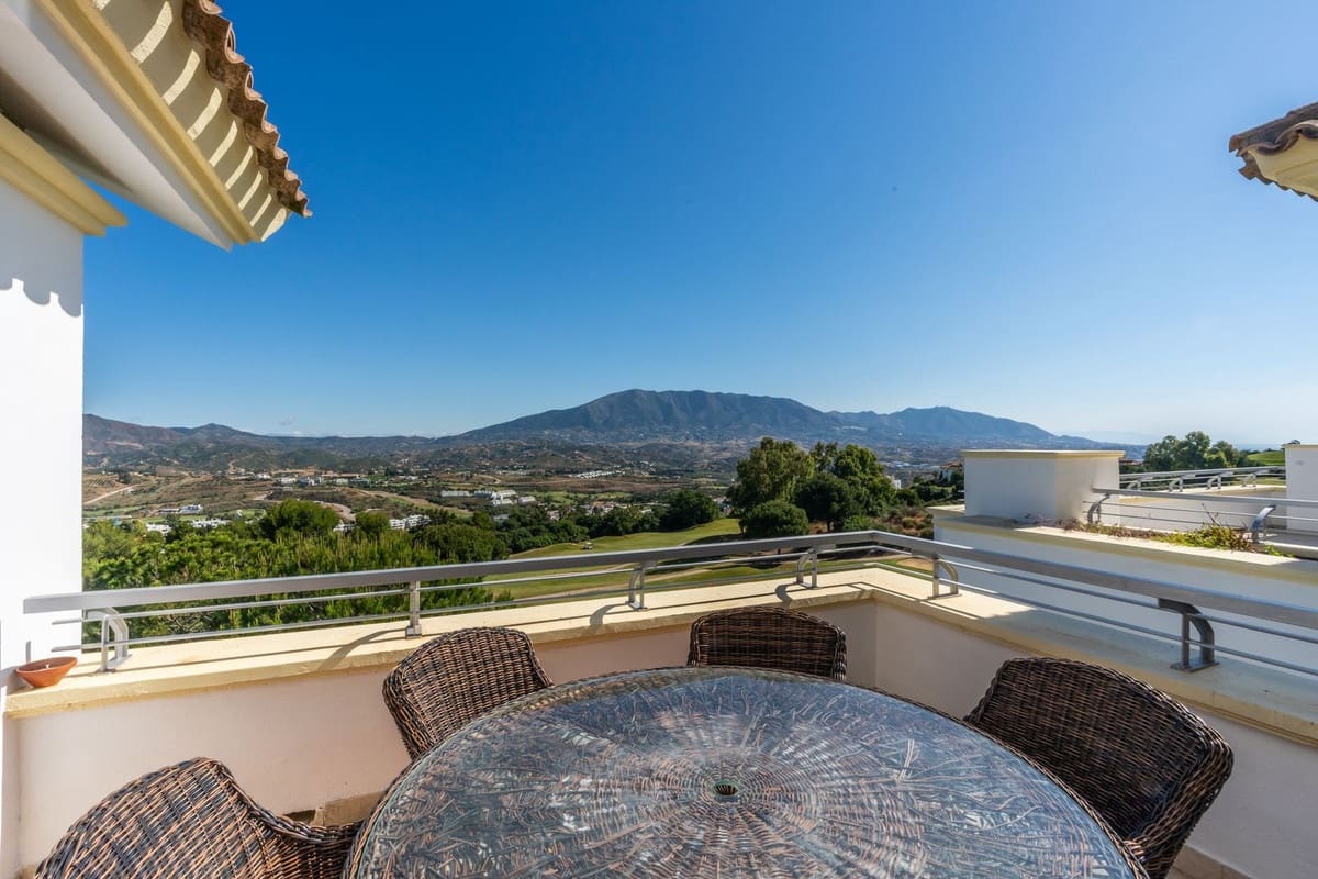 3 soveværelse Penthouse til salg i La Cala Golf med swimmingpool garage - € 525.000 (Ref: 9479831)