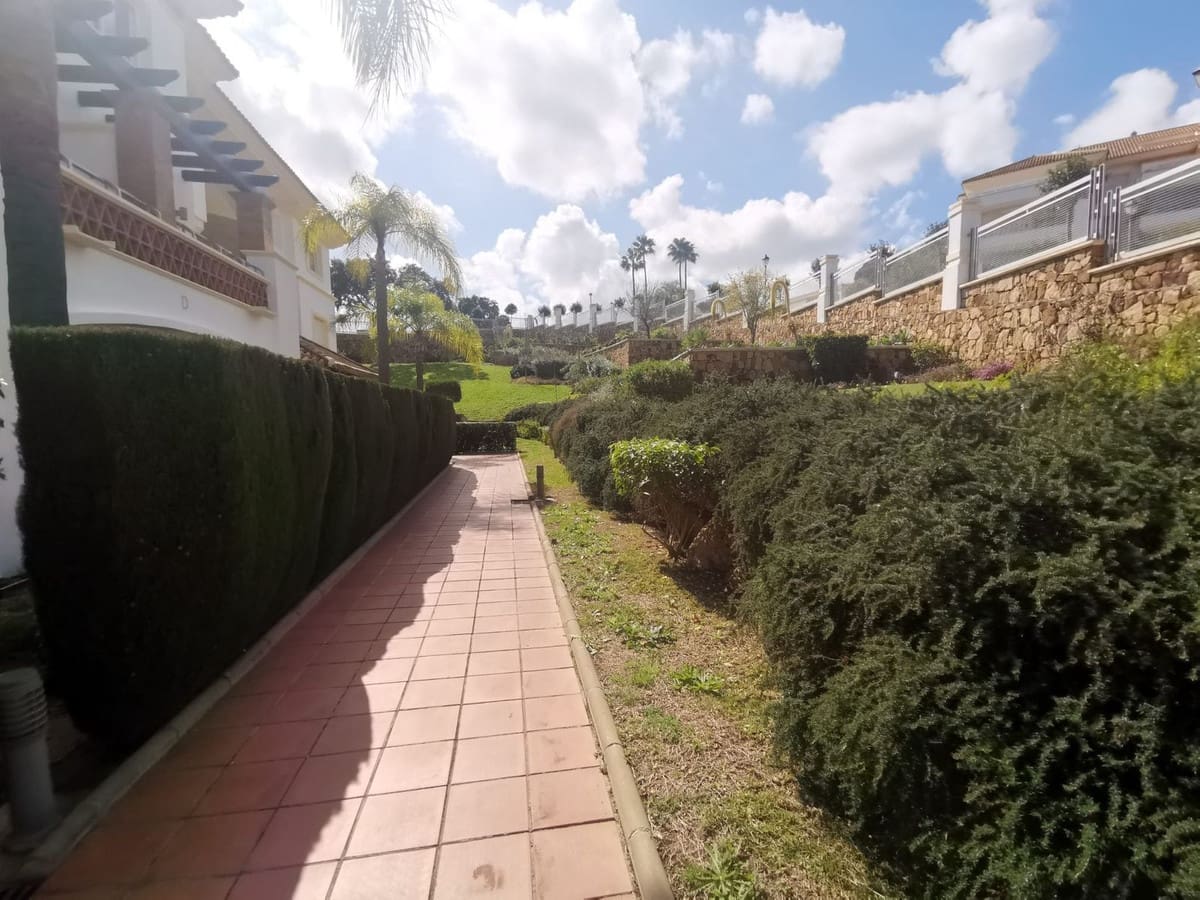 3 soveværelse Penthouse til salg i La Cala Golf med swimmingpool - € 525.000 (Ref: 9479832)