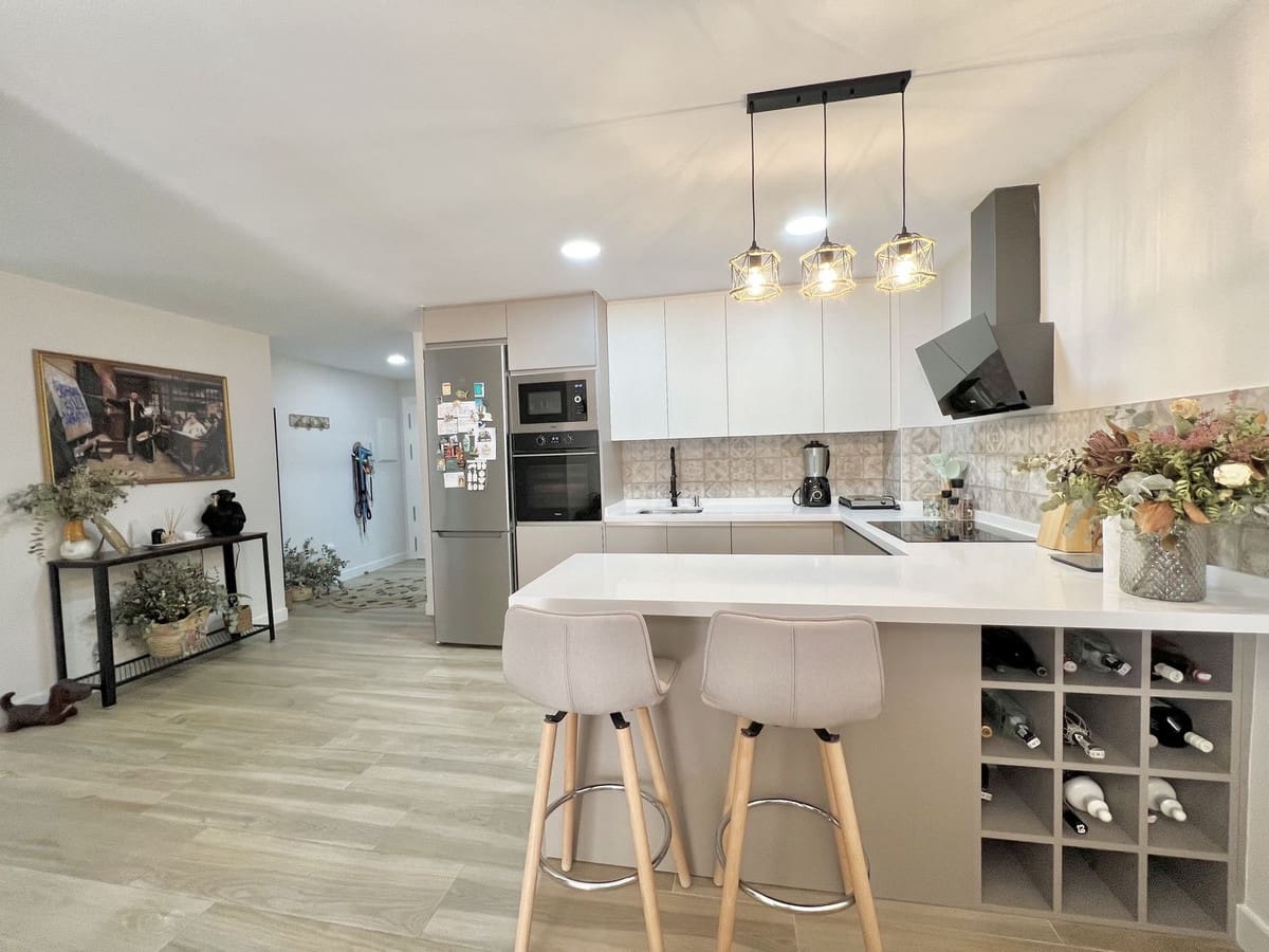 2 sovrum Lägenhet till salu i Fuengirola med garage - 530 000 € (Ref: 9479839)